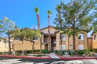 1700 Sky Of Red Drive 202, Las Vegas, NV 89128