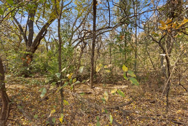 4805 Mesquite Street, Flower Mound, TX 75028