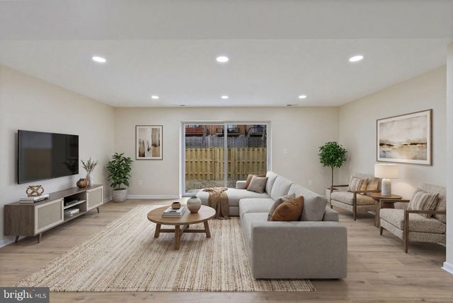 7388 HICKORY LOG CIR, Columbia, MD 21045