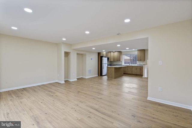 7388 HICKORY LOG CIR, Columbia, MD 21045