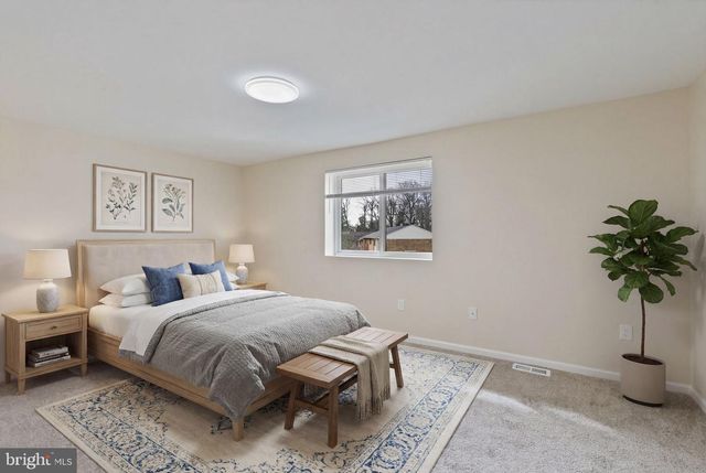 7388 HICKORY LOG CIR, Columbia, MD 21045