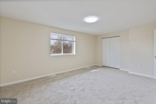 7388 HICKORY LOG CIR, Columbia, MD 21045