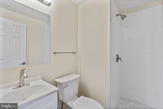 7388 HICKORY LOG CIR, Columbia, MD 21045