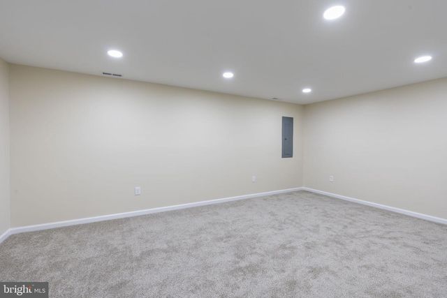 7388 HICKORY LOG CIR, Columbia, MD 21045