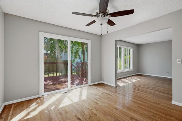 9401 Briar Road, Bloomington, MN 55437
