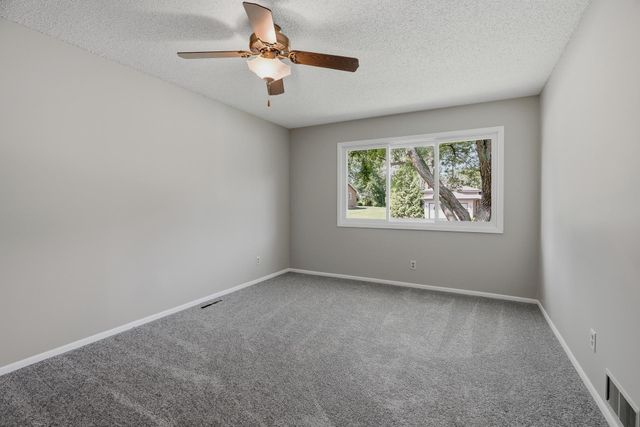 9401 Briar Road, Bloomington, MN 55437