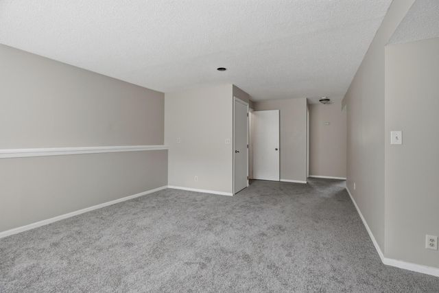 9401 Briar Road, Bloomington, MN 55437