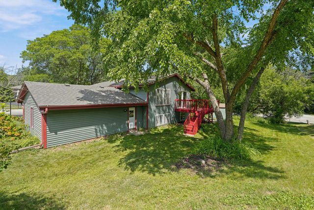 9401 Briar Road, Bloomington, MN 55437