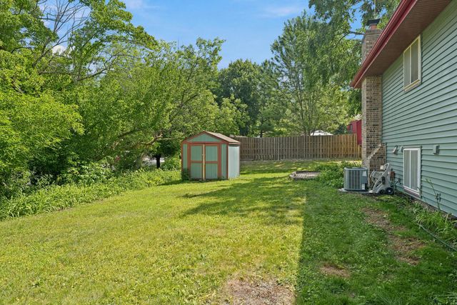 9401 Briar Road, Bloomington, MN 55437