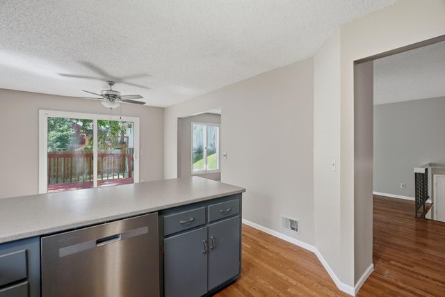9401 Briar Road, Bloomington, MN 55437