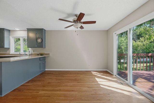 9401 Briar Road, Bloomington, MN 55437