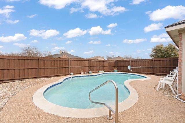 301 Rock Meadow Drive, Crowley, TX 76036