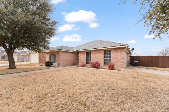 301 Rock Meadow Drive, Crowley, TX 76036
