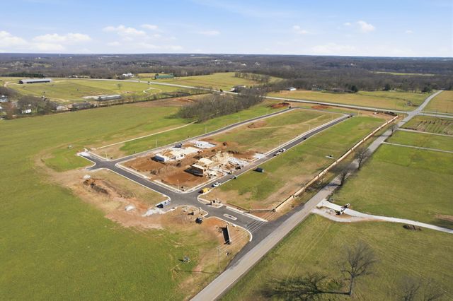 1646 S Pinecone Path, Springfield, MO 65809