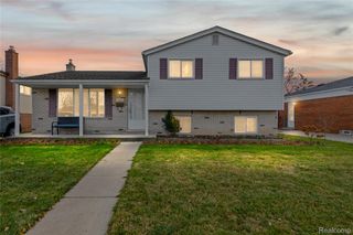 3508 Dawson, Warren, MI 48092