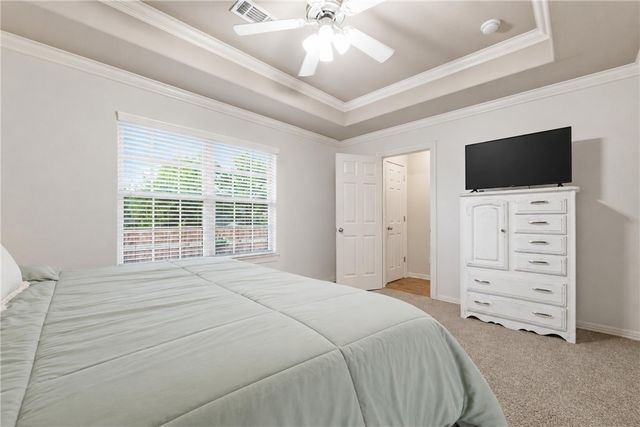 3644 W Clearwood Drive, Fayetteville, AR 72704