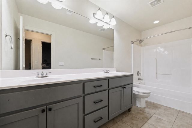 3644 W Clearwood Drive, Fayetteville, AR 72704