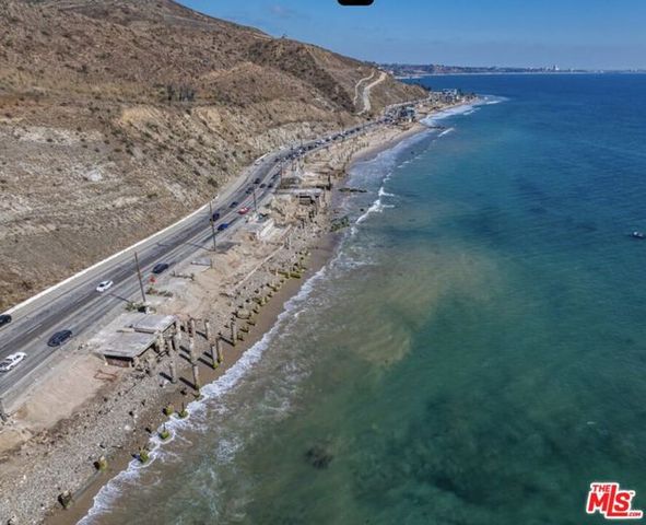 19124 Pacific Coast Highway, Malibu, CA 90265
