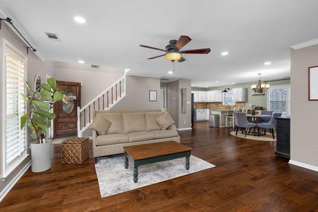 897 CHARLES PL, Munford, TN 38058