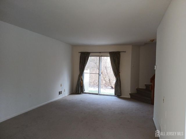 1081 Schmidt Lane, North Brunswick, NJ 08902