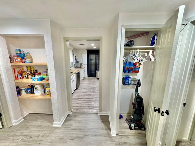 11837 13th Street, Santa Fe, TX 77510