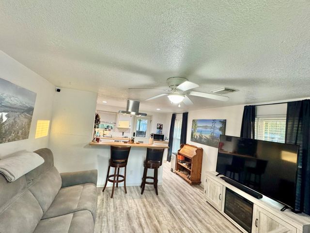 11837 13th Street, Santa Fe, TX 77510