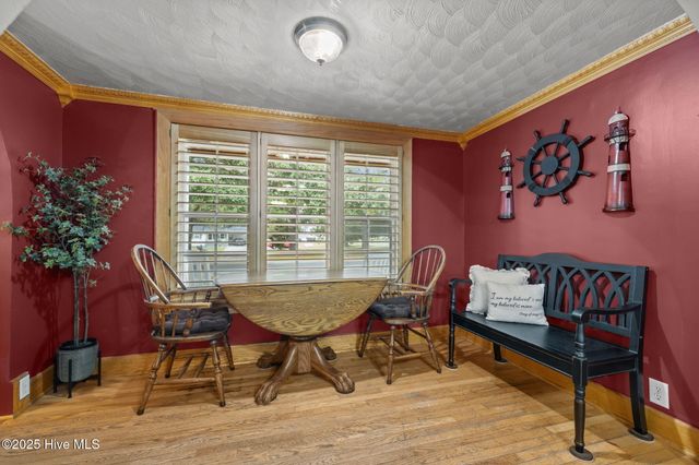 680 Broad Creek Loop Road, Newport, NC 28570