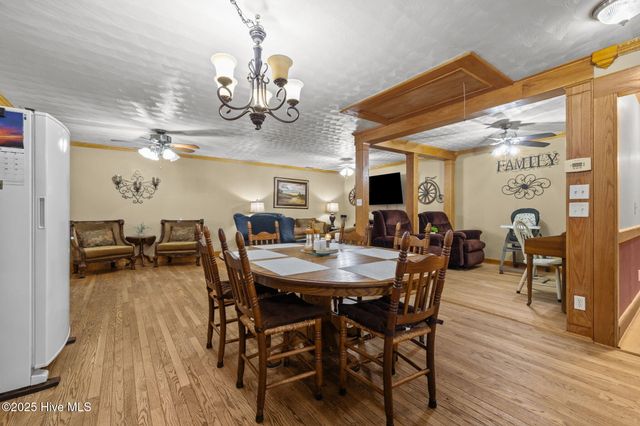 680 Broad Creek Loop Road, Newport, NC 28570