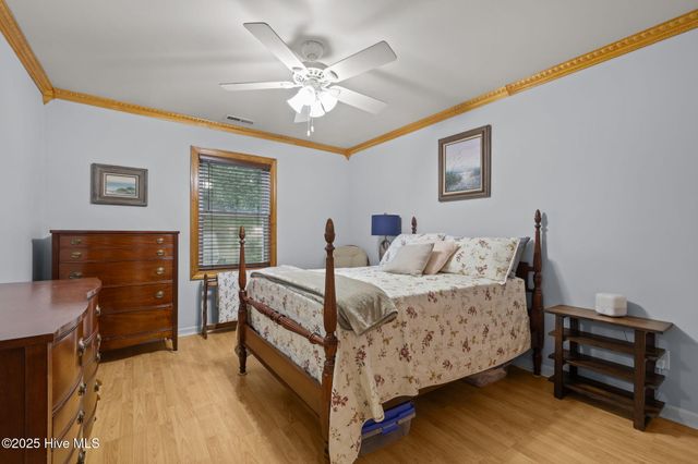 680 Broad Creek Loop Road, Newport, NC 28570