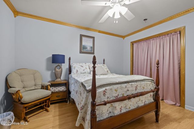 680 Broad Creek Loop Road, Newport, NC 28570
