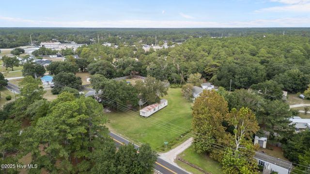 680 Broad Creek Loop Road, Newport, NC 28570