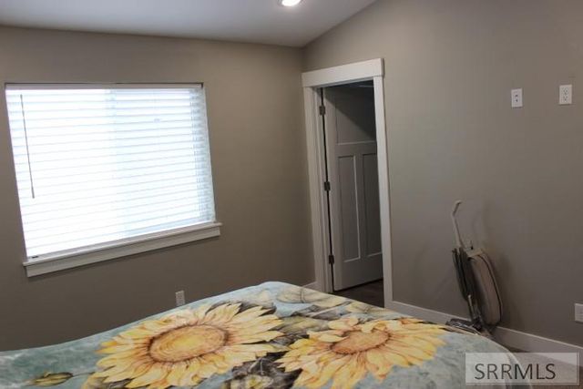 10620 36th E, Idaho Falls, ID 83401