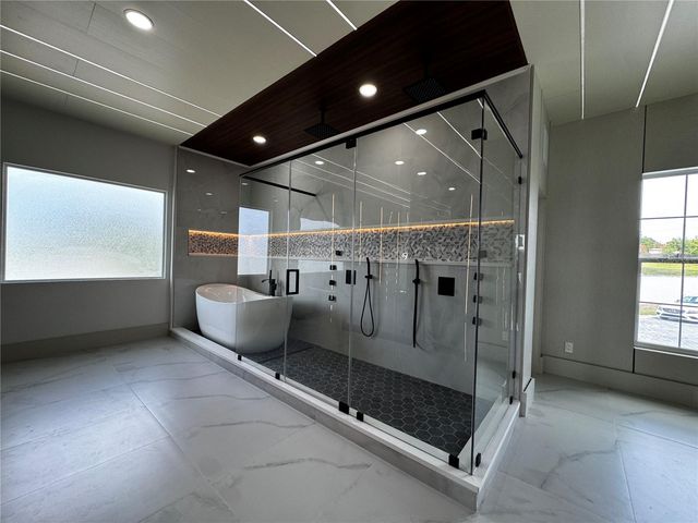 10843 LAKESHORE DRIVE, Clermont, FL 34711