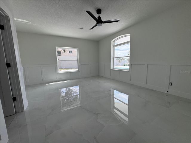 10843 LAKESHORE DRIVE, Clermont, FL 34711