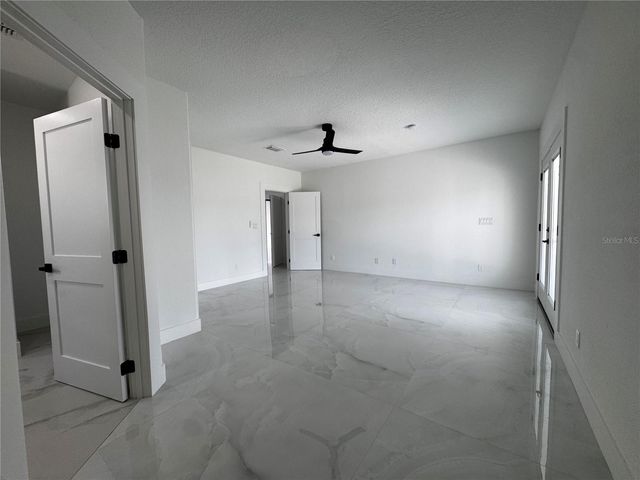 10843 LAKESHORE DRIVE, Clermont, FL 34711