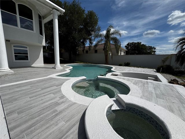 10843 LAKESHORE DRIVE, Clermont, FL 34711