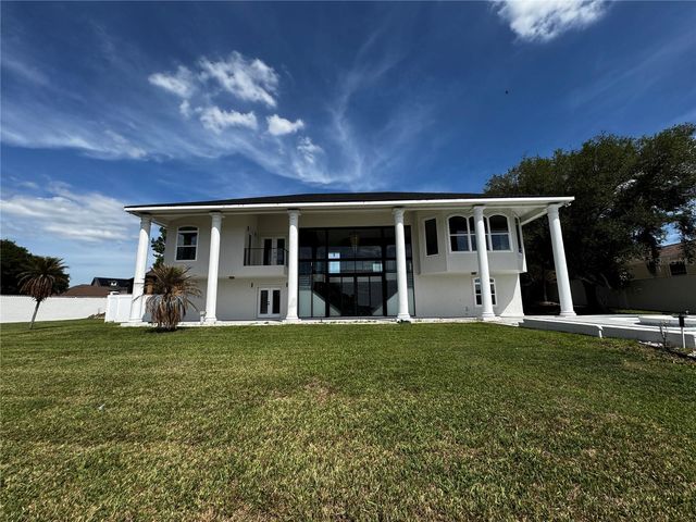 10843 LAKESHORE DRIVE, Clermont, FL 34711