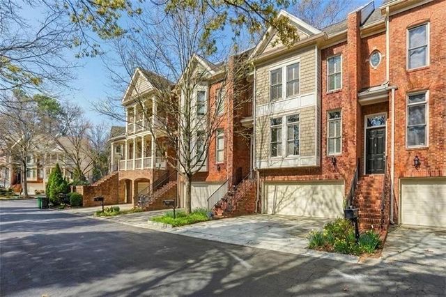 1454 Wembley Ct NE, Atlanta, GA 30329