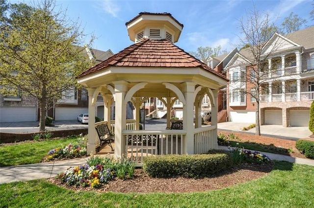 1454 Wembley Ct NE, Atlanta, GA 30329