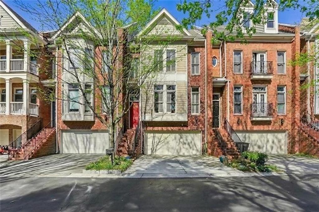 1454 Wembley Ct NE, Atlanta, GA 30329