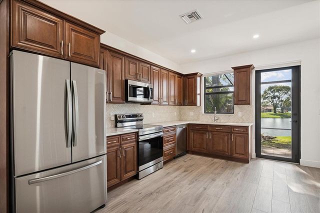 7600 Hyannis Lane, Parkland, FL 33067