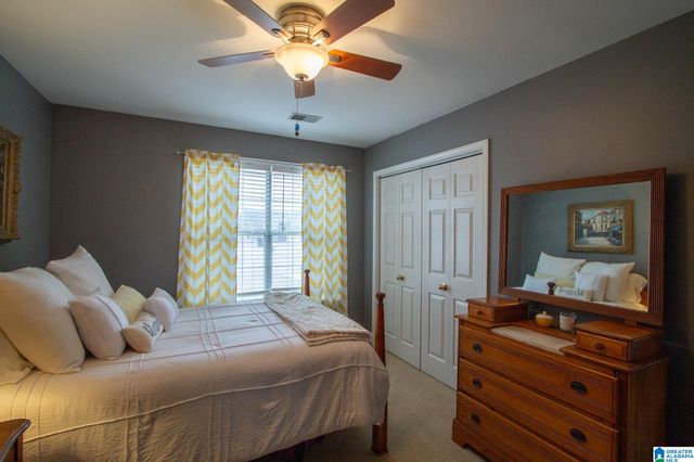 170 HICKORY POINT DRIVE, Helena, AL 35080