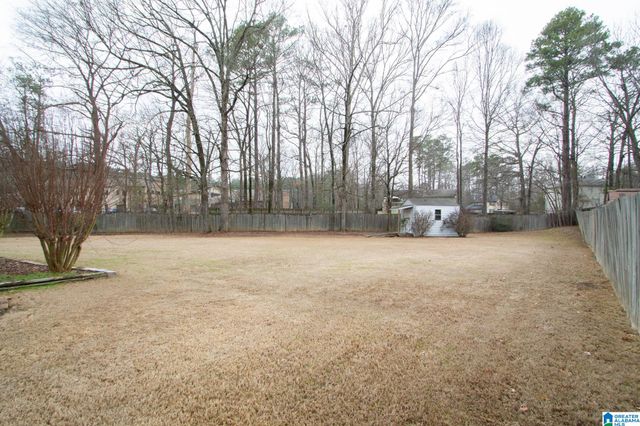 170 HICKORY POINT DRIVE, Helena, AL 35080