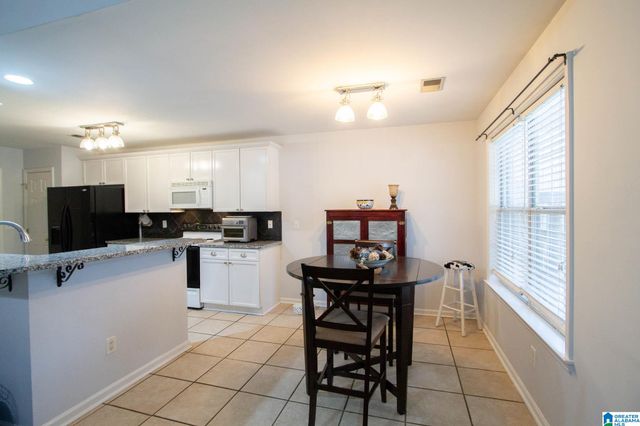 170 HICKORY POINT DRIVE, Helena, AL 35080