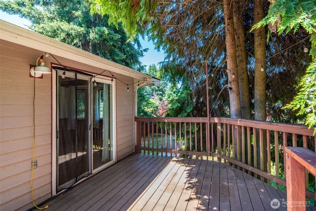 1502 Homann Drive SE, Lacey, WA 98503