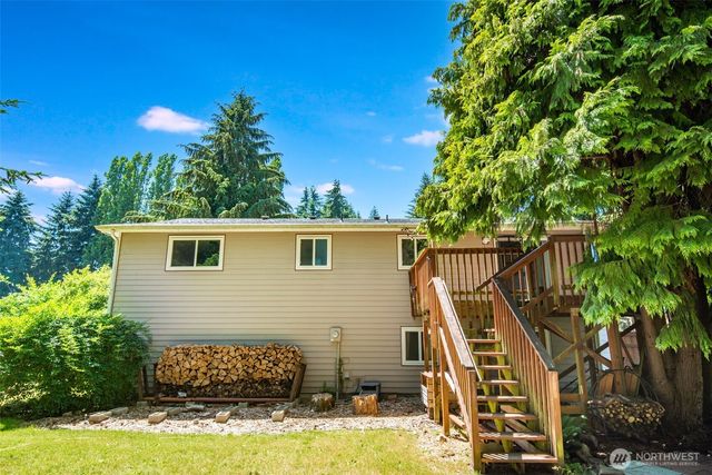 1502 Homann Drive SE, Lacey, WA 98503