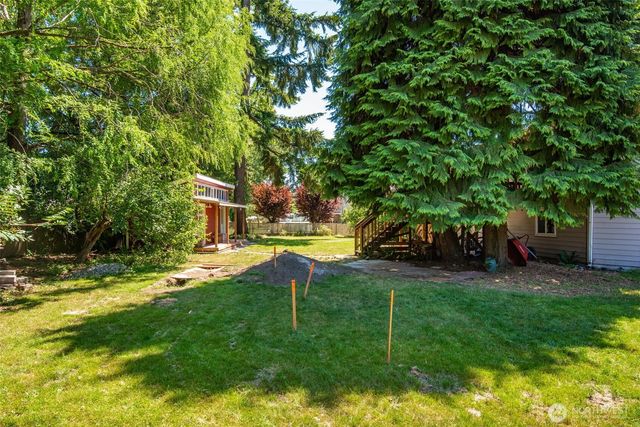 1502 Homann Drive SE, Lacey, WA 98503