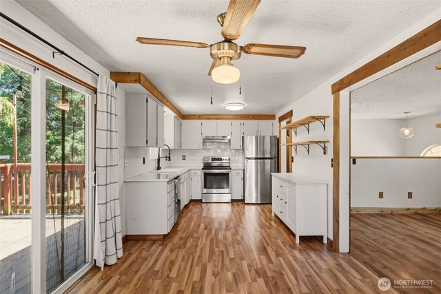 1502 Homann Drive SE, Lacey, WA 98503