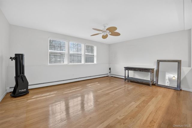 123 Foxwood Drive S, Newburgh, NY 12550