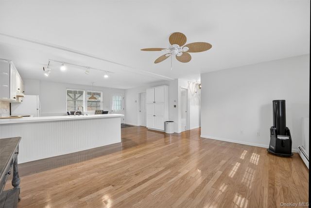 123 Foxwood Drive S, Newburgh, NY 12550
